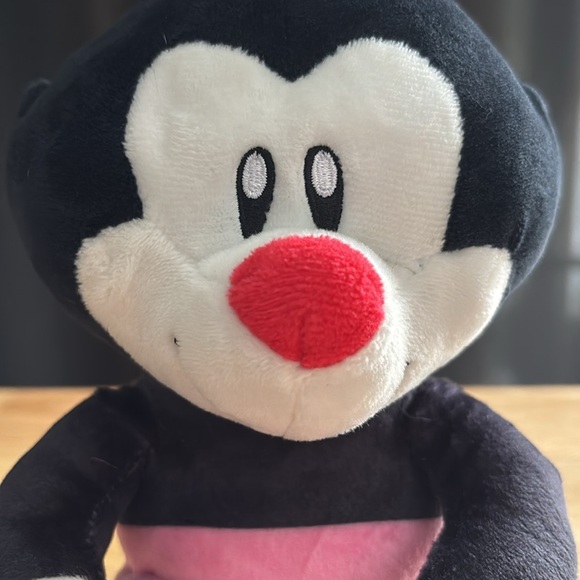 Tiny toons animatics Dot Plush - Picture 5 of 7